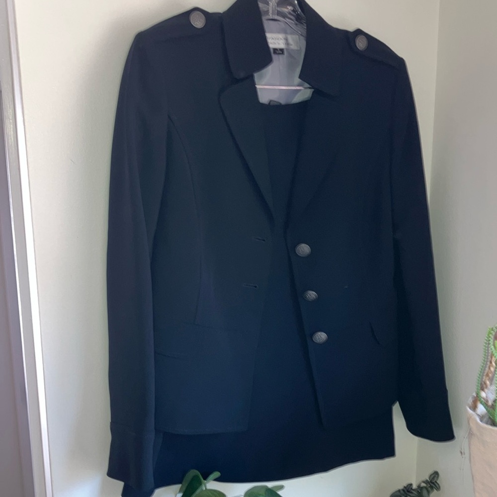 Tahari Black Blazer